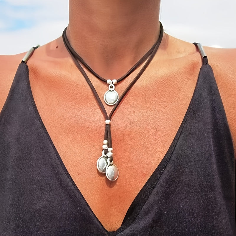 Vintage dubbellaags chokerketting met hanger van zinklegering