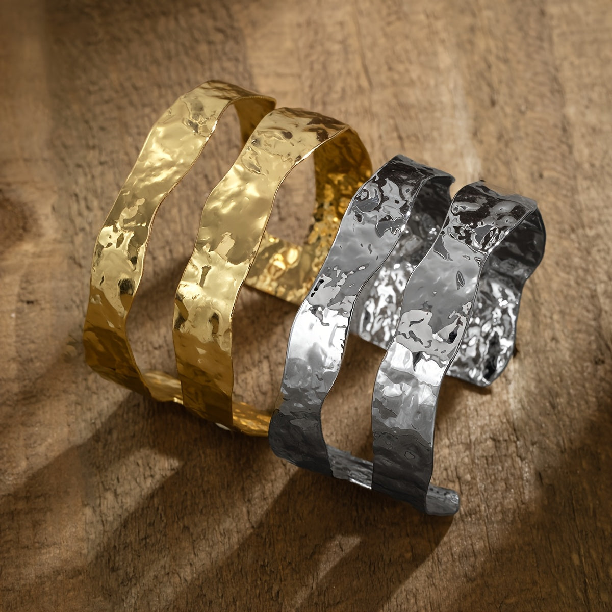 Punk metalen gehamerde geometrische open armband