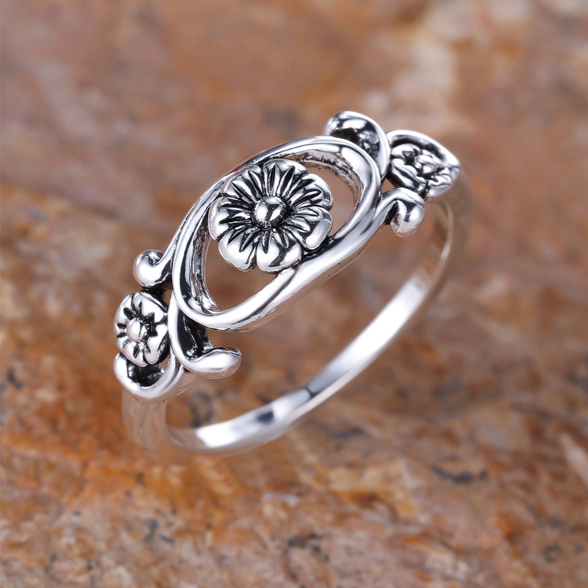 Vintage bohemien verzilverde bloemring