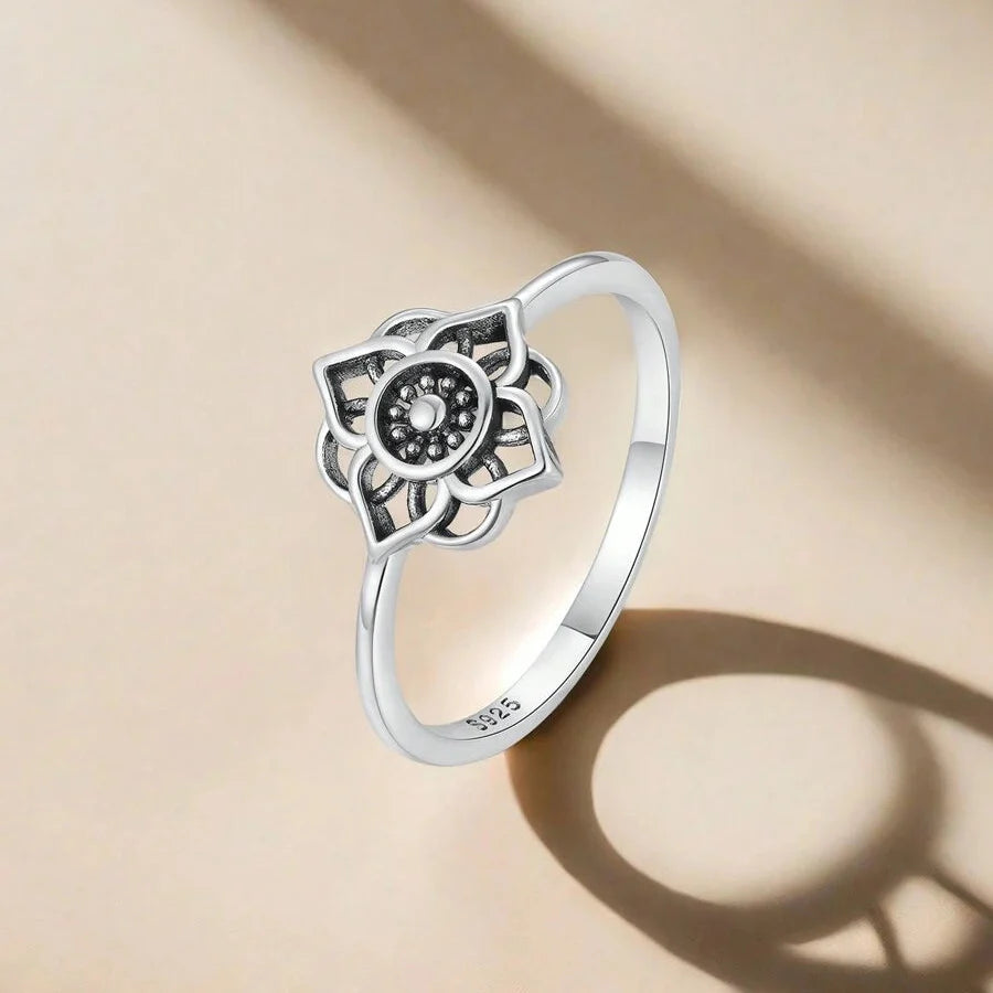 Elegante vintage zilverkleurige lotusbloem ring