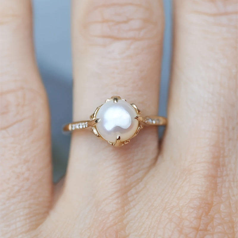 Vintage vergulde ring in Latijnse stijl met parel en zirkonia