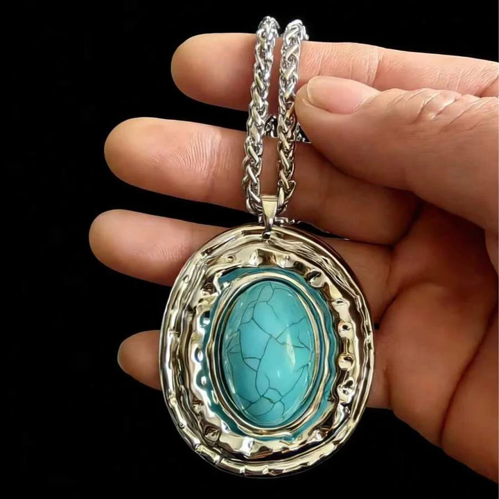 Vintage Snake Skin Chain Oval Faux Turquoise Pendant Necklace