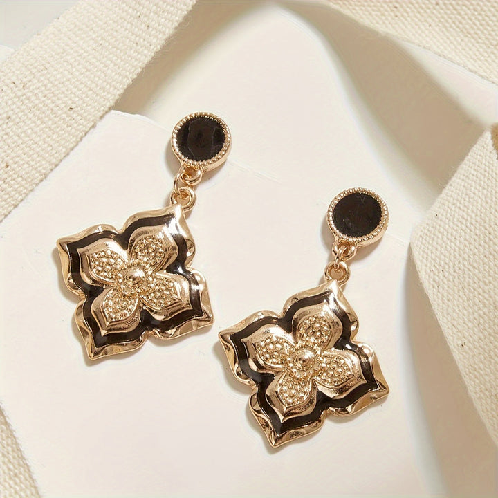 Vintage Four-Leaf Clover Flower Drop Earrings