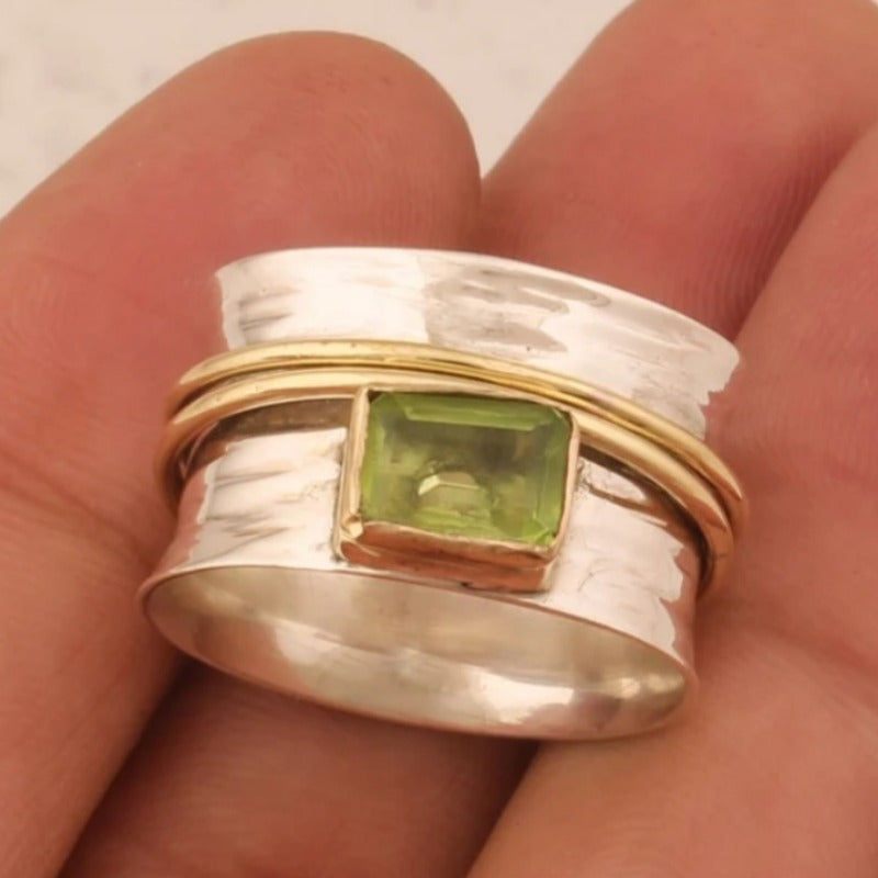Vintage Hammered Silver Gold Peridot Ring