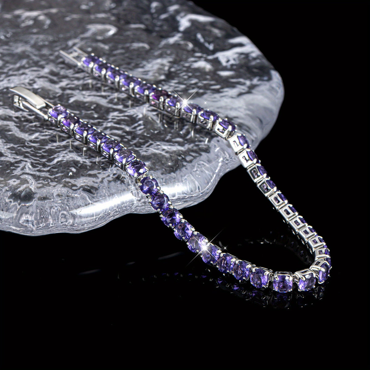 Elegante boho tennisarmband met paarse zirkonia kristallen