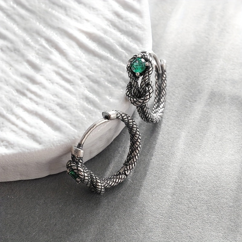 Vintage oorbellen met groene zirkonia
