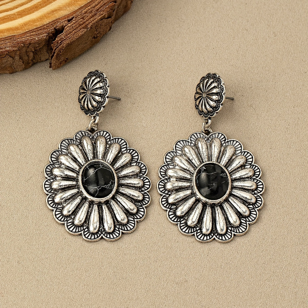 Vintage Bohemian Turquoise Round Pattern Earrings