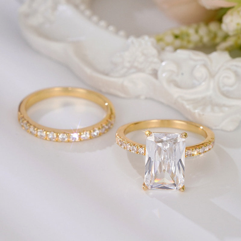 Elegant 2-Piece Classic Zirconia Ring Engagement & Wedding Band Set
