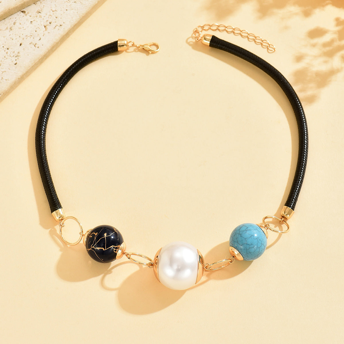 Bohemien minimalistische parel en turkoois kralen ketting