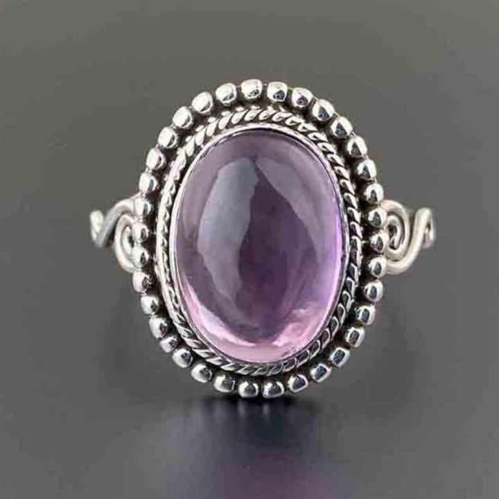 Vintage Oval Purple Zirconia Filigree Cocktail Ring