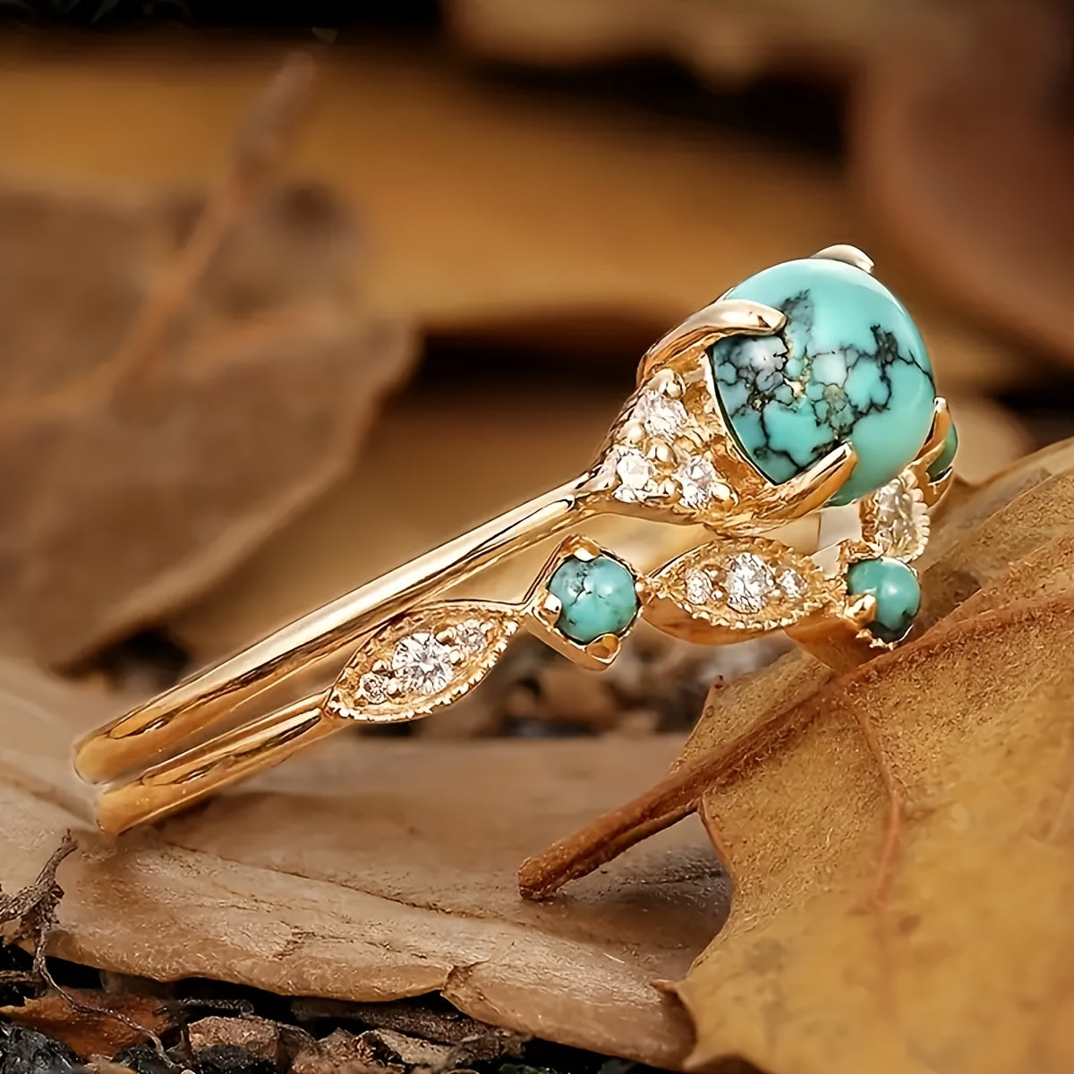 Elegante vintage vergulde statement ring met turkoois