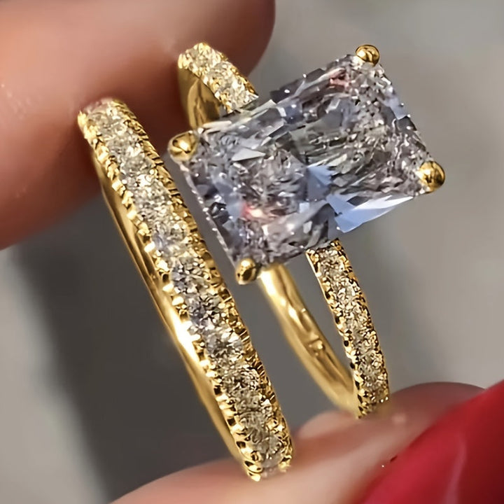Elegant 2-Piece Classic Zirconia Ring Engagement & Wedding Band Set
