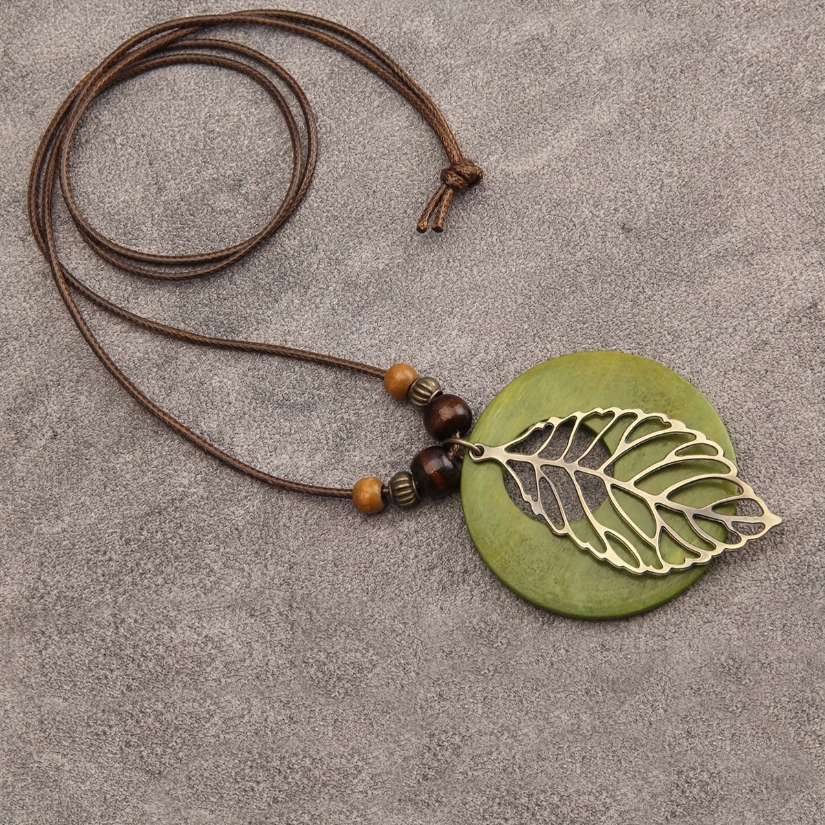 Bohemien waxkoord bladvormige hanger lange ketting