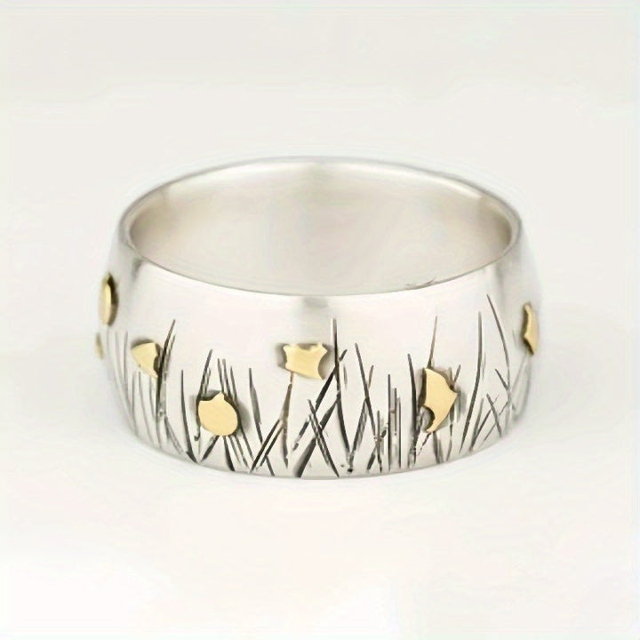 Retro Ethnic Style Flower and Grass Two-Tone Ring