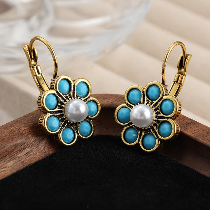 Vintage Style Turquoise And Pearls Flower Earrings