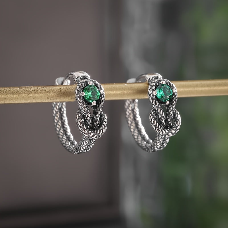 Vintage oorbellen met groene zirkonia