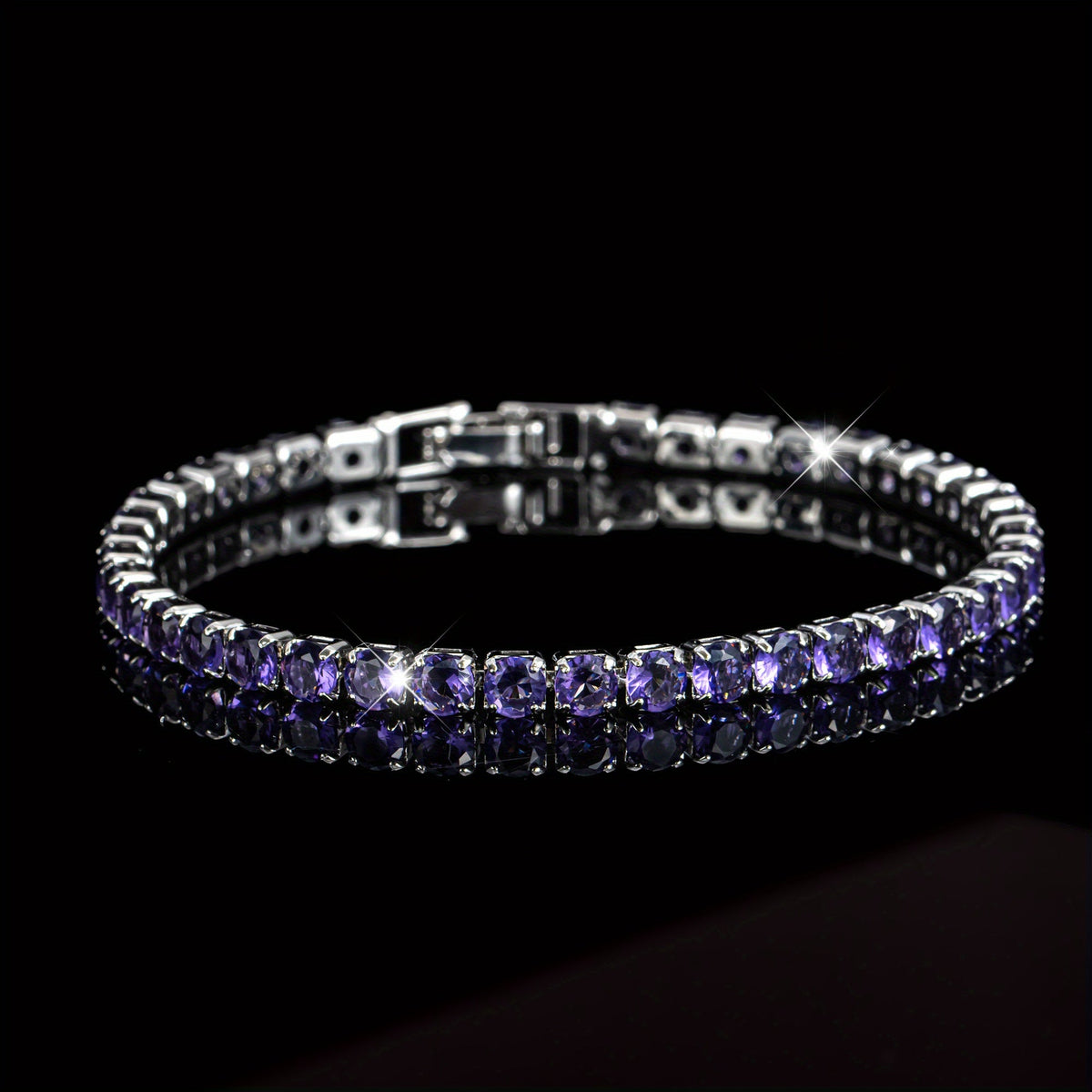 Elegante boho tennisarmband met paarse zirkonia kristallen