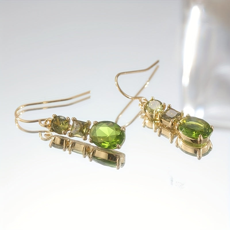 Vintage bohemien geometrische oorbellen met groen zirkonia