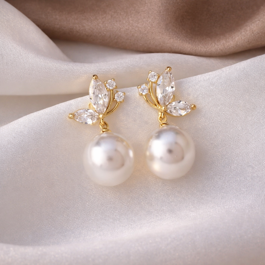 Vintage oorbellen met zirkonia, kristal en parel
