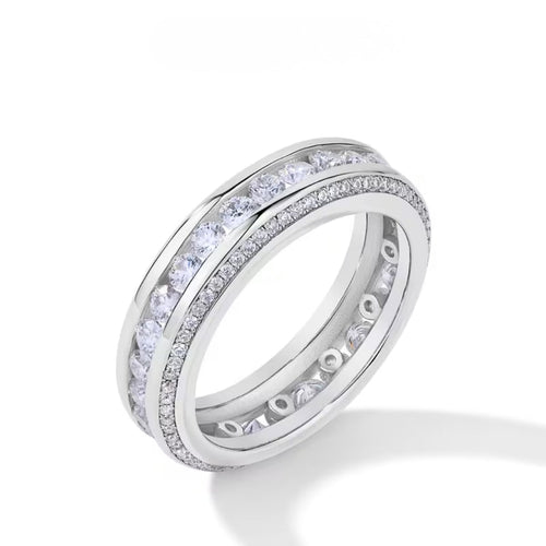 Ring met rij zirkonia's