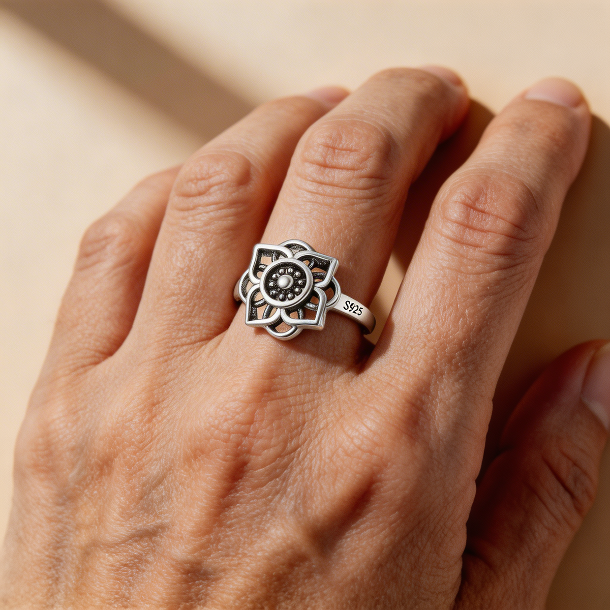 Elegante vintage zilverkleurige lotusbloem ring