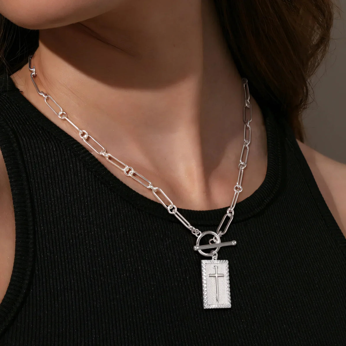 De eeuwige ketting met hanger