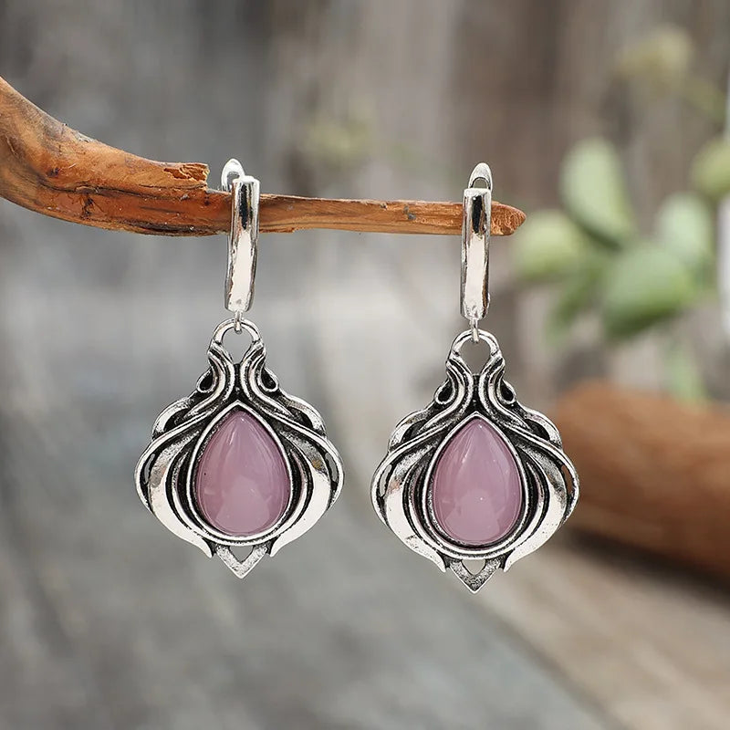 Vintage Victoriaanse druppelvormige oorbellen ingelegd met roze stenen