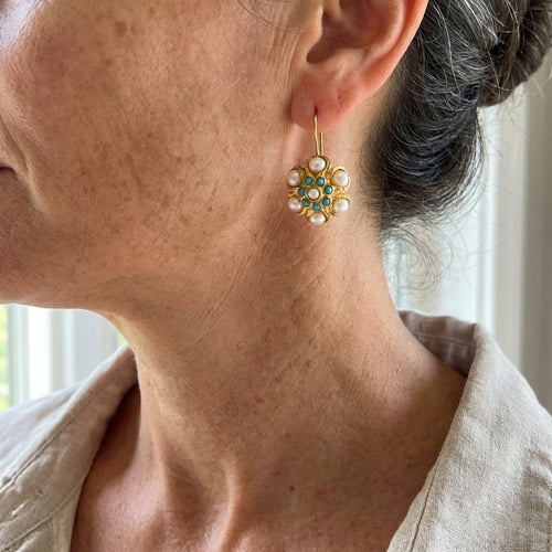 Vintage medaillon oorbellen met turkoois en parel