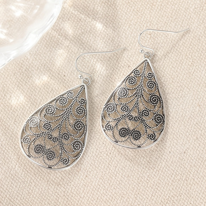 Elegante druppelvormige retro oorbellen met etnische draadprint