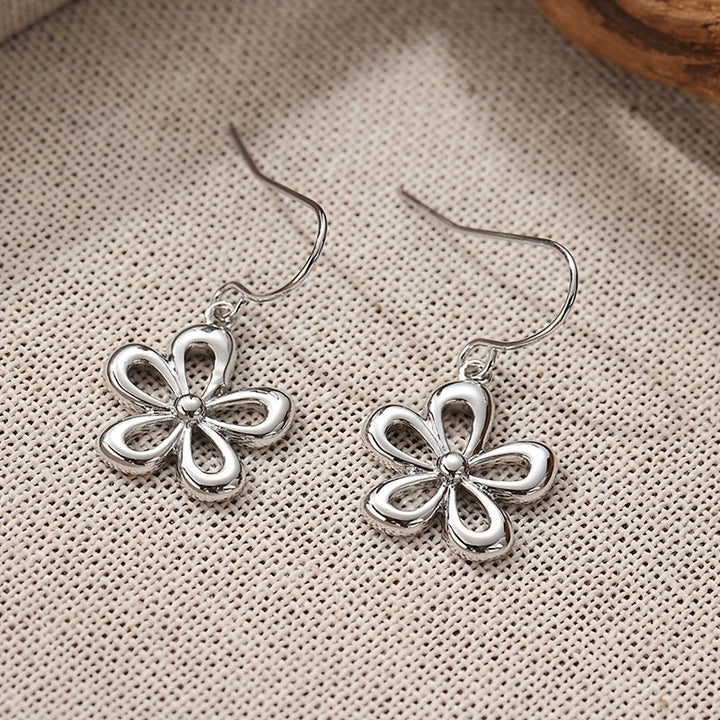 Vintage Funky Silvery Flower Pendant Earrings