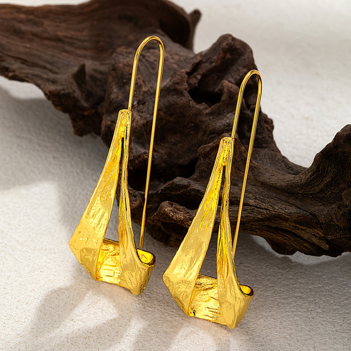 Vintage Style Hollow Geometric Hammered Pendant Earrings