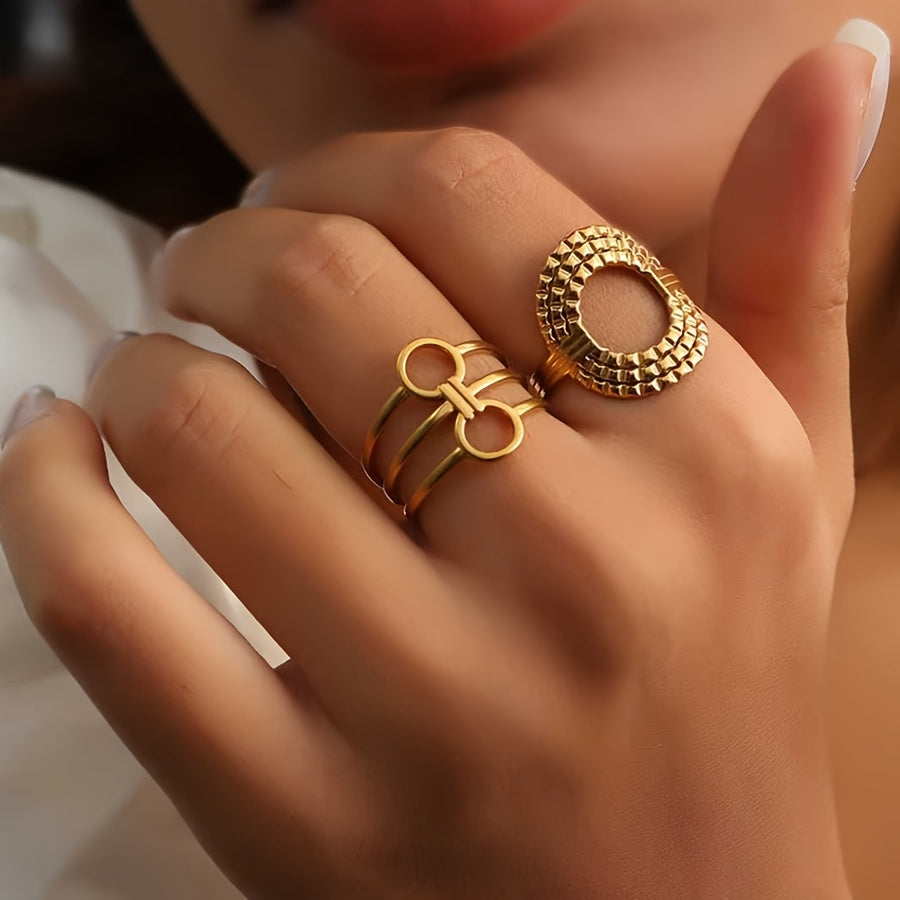 Minimalistische verstelbare goudkleurige ringenset in golfstijl