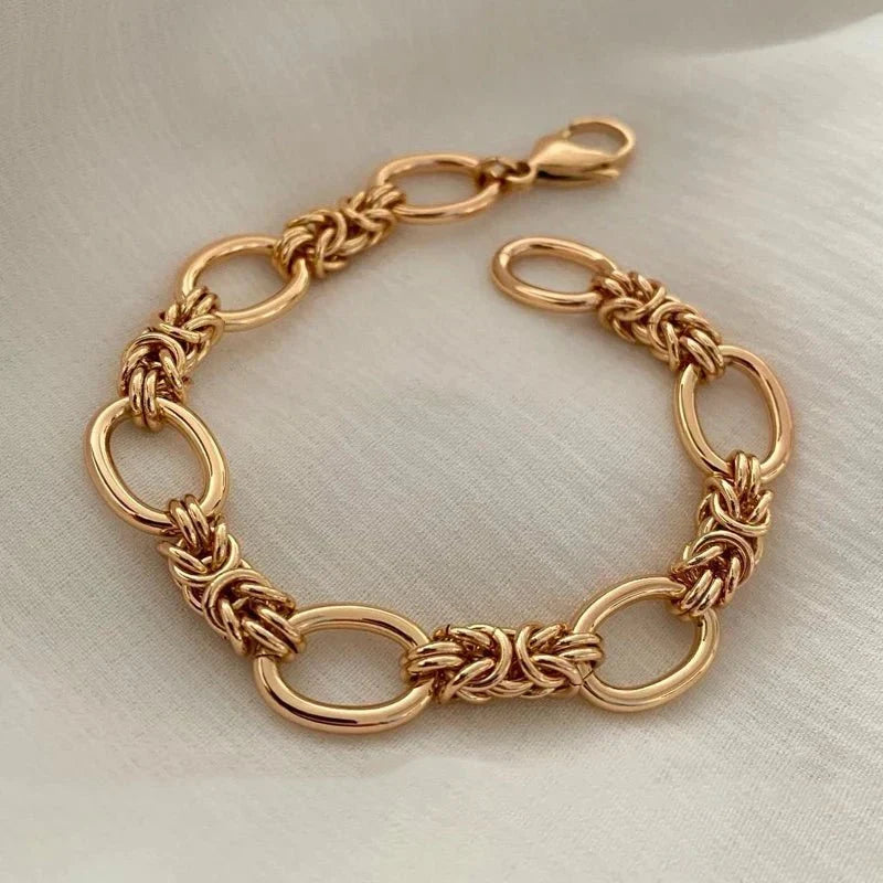 Contrasterende statement schakelarmband