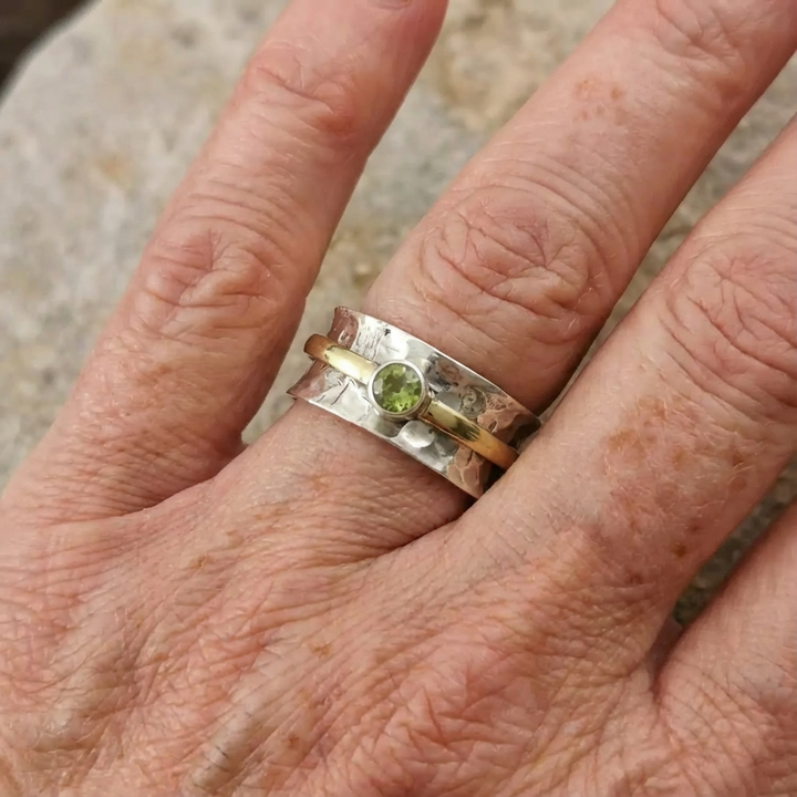 Hammered Silver & Gold Peridot Band Ring