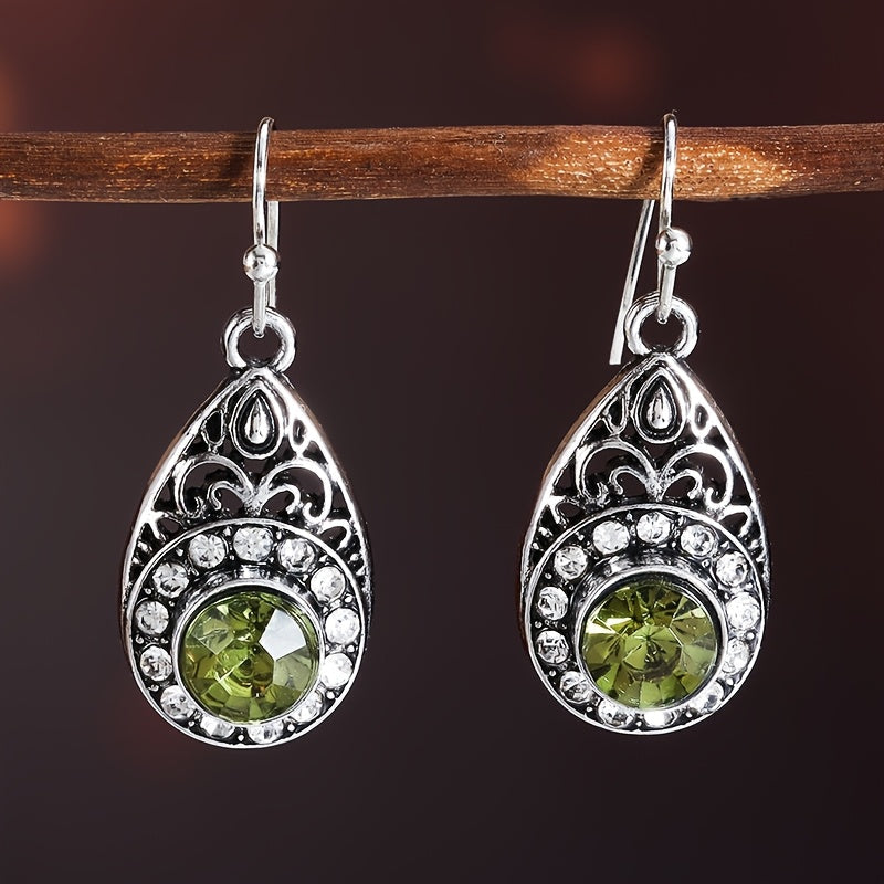Retro etnische druppelvormige groene zirkonia oorbellen met hanger