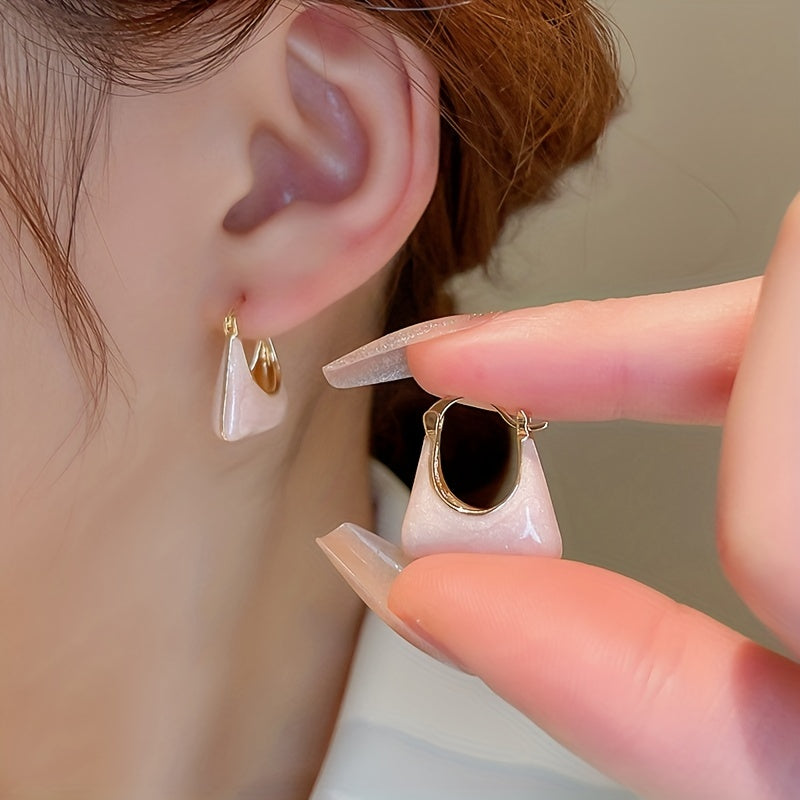 Elegante emaille oorringen met handtasontwerp in retrostijl