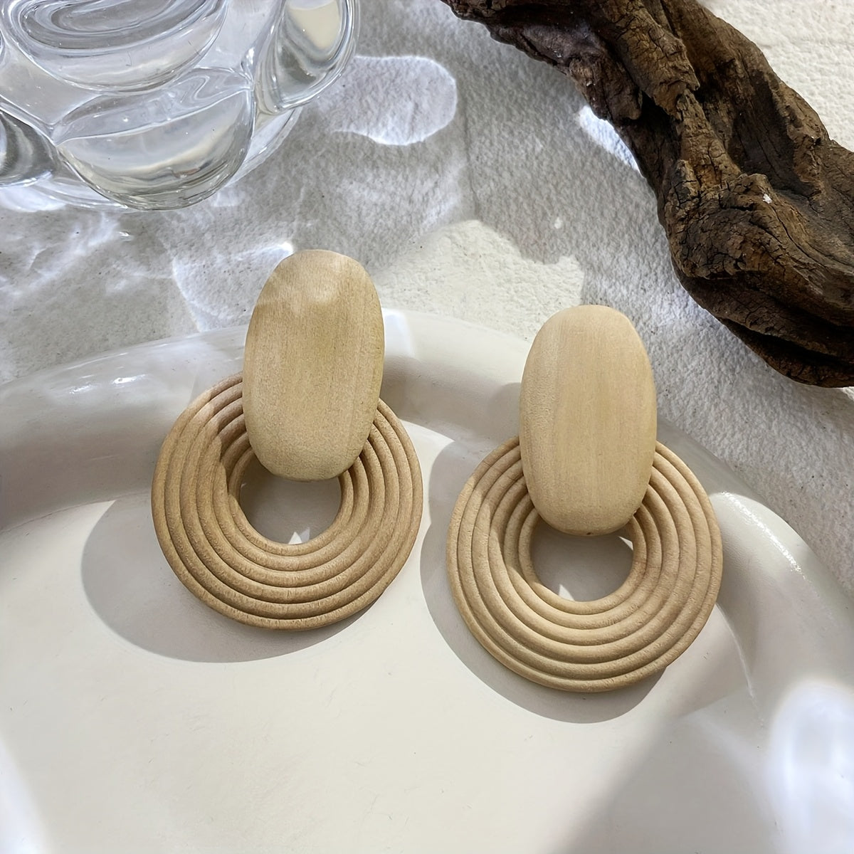 Natuurlijke houten spiraal oorhangers