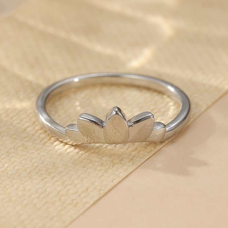 Vintage retro lotusbloem ring met druppelvormige zirkonia