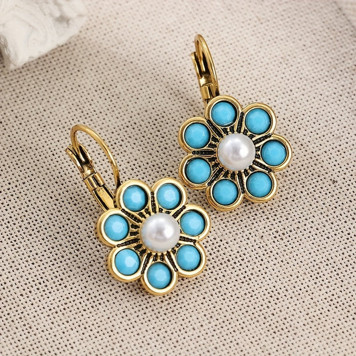Vintage Style Turquoise And Pearls Flower Earrings