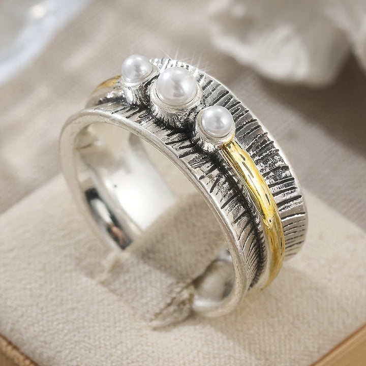 Bohemian Two Tone Round Pearls Rings