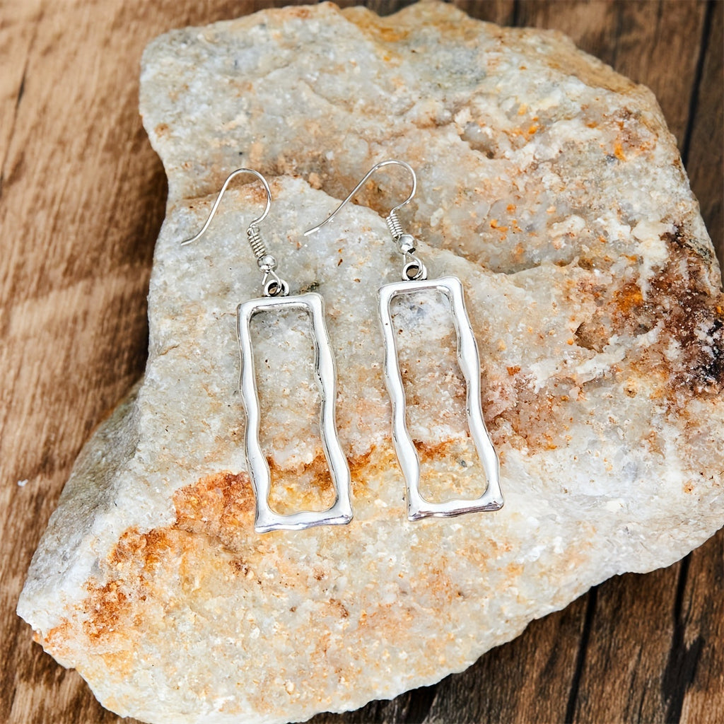 Vintage gotische opengewerkte geometrische oorhangers met lange staaf