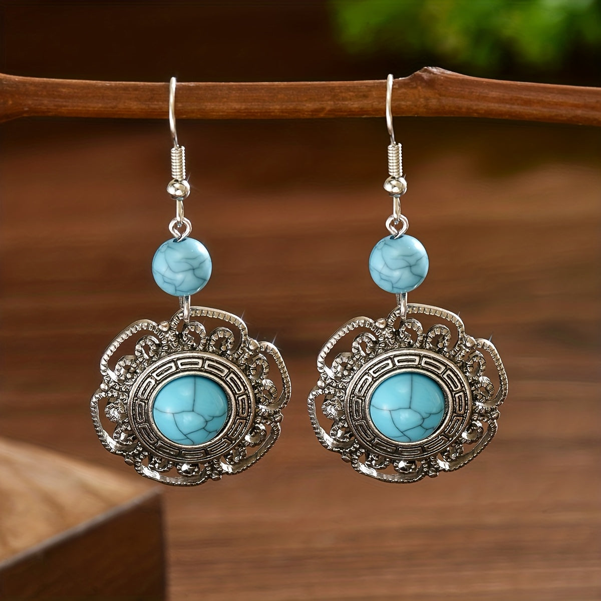 Vintage boho bloem oorhangers met imitatieturkoois
