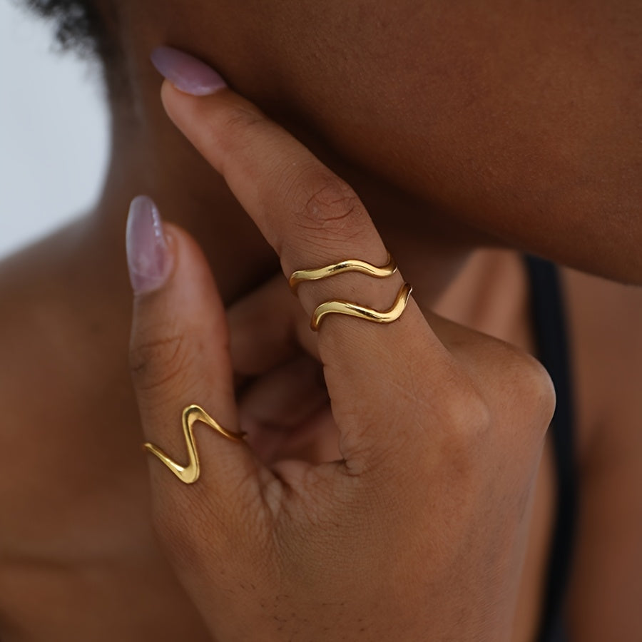 Minimal Design Wave-Style Gold Adjustable Ring Set