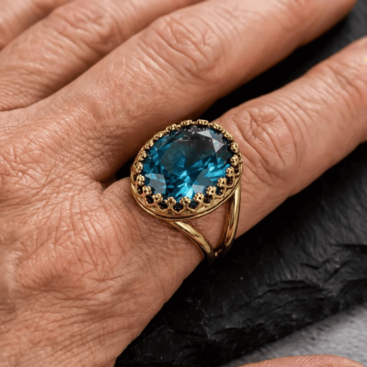 Vintage Inspired Oval Zirconia Inlay Gold Plated Ring