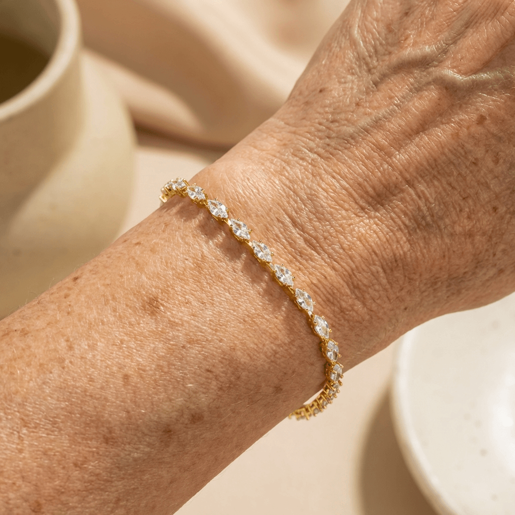 Elegante vergulde tennisarmband met zirkonia diamant