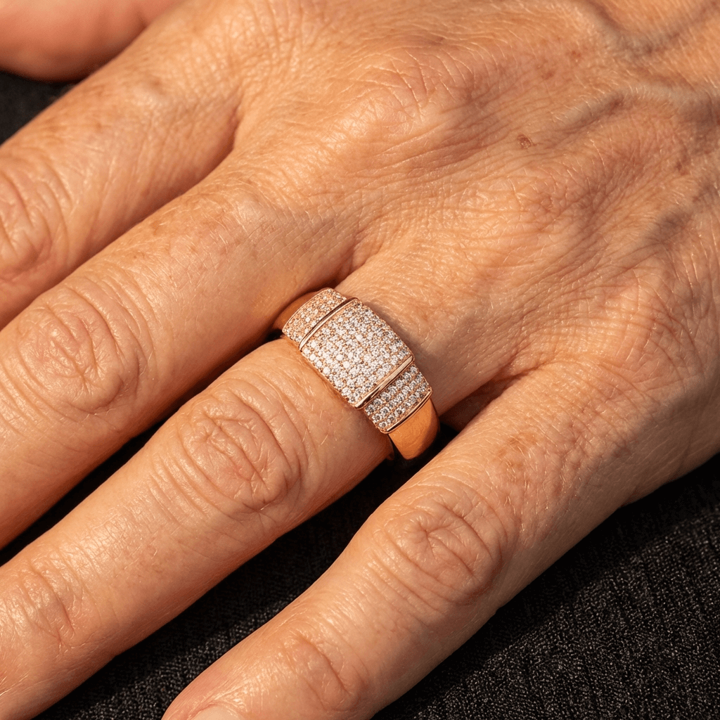 Elegante vergulde ring met zirkonia