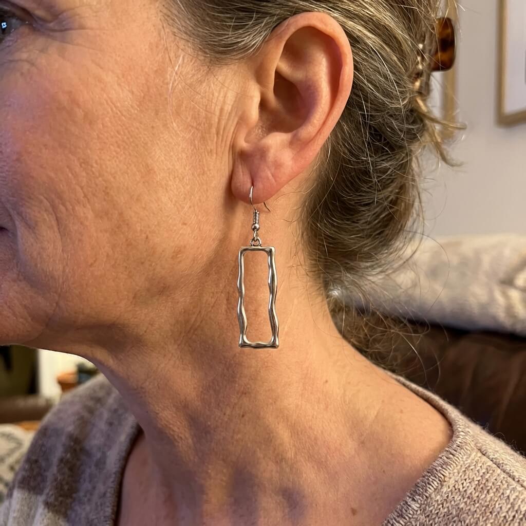 Vintage gotische opengewerkte geometrische oorhangers met lange staaf