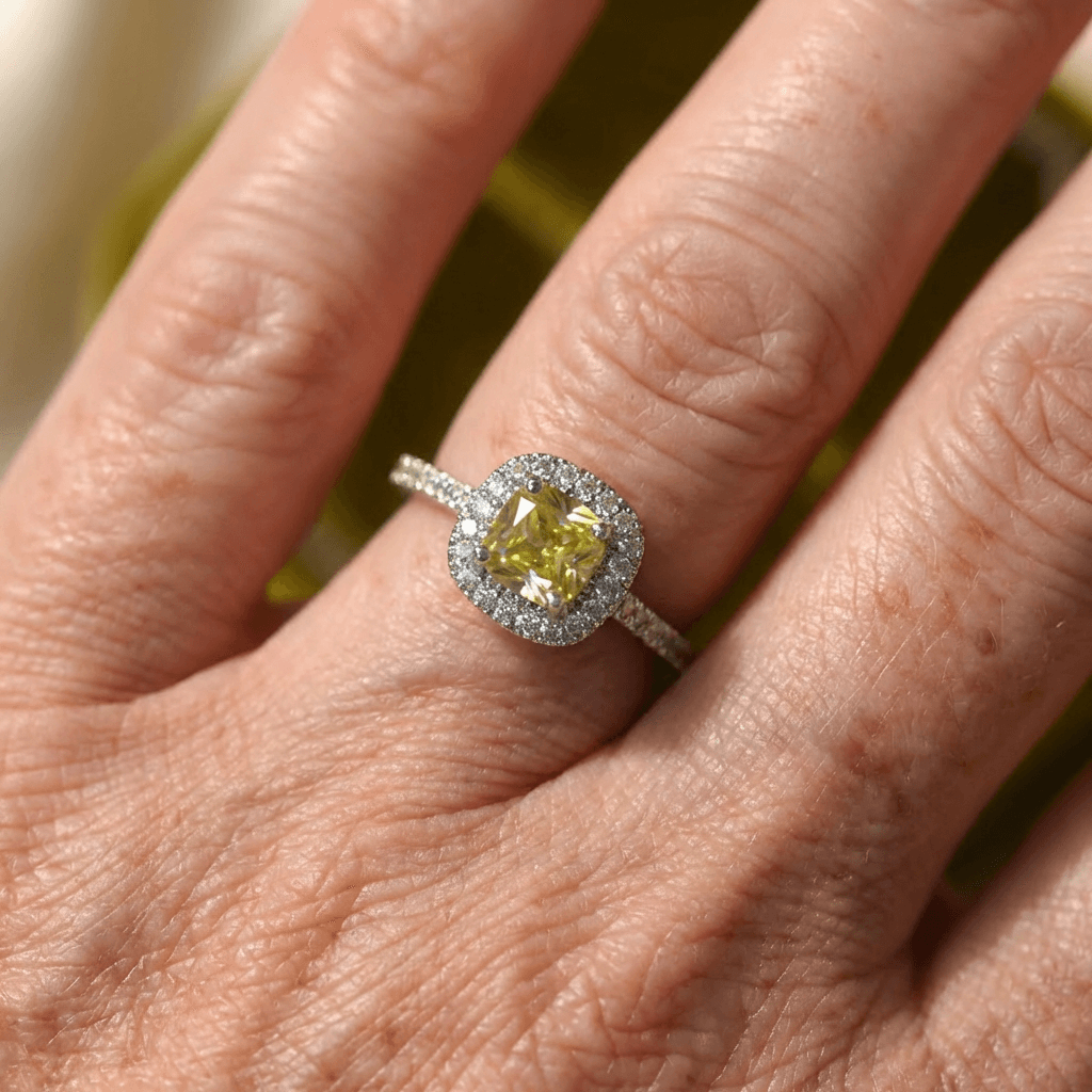 Vintage Style Adjustable Open Design Olive Green Zirconia Ring