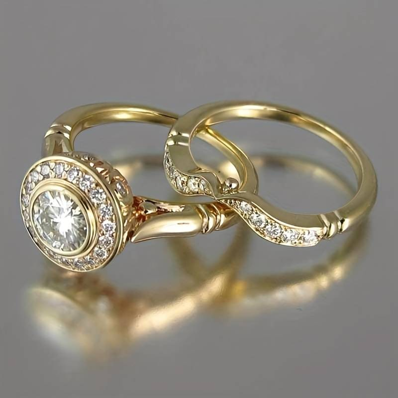 Elegant Vintage Gold & Zirconia Ring Set