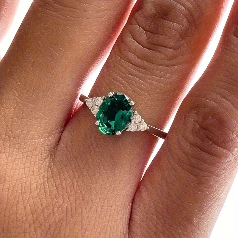 Smaragd belofte ring
